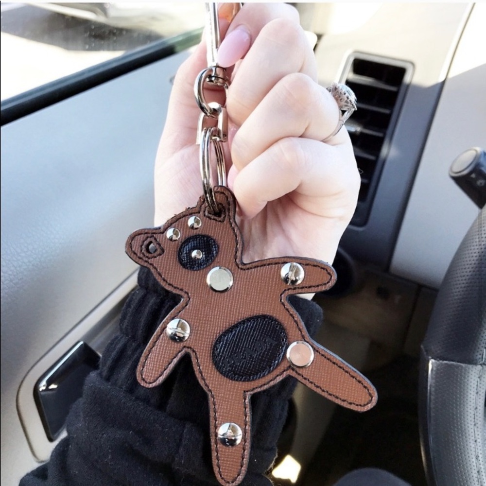 Authentic Prada Brown Bear Saffiano Trick Bag Charm - Picture 4 of 13
